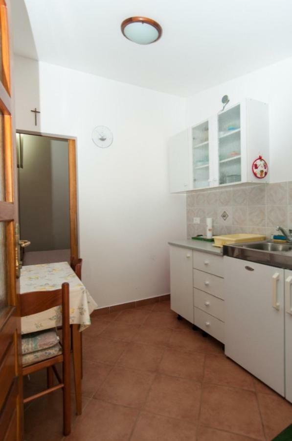 Apartments Ana Pogana Punta Kriza Luaran gambar